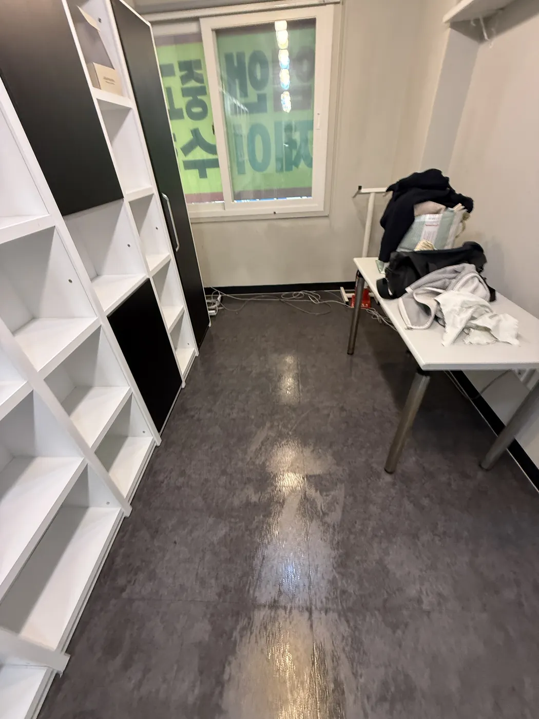 데스크·수납장 정리 — 평해읍 학원청소 현장