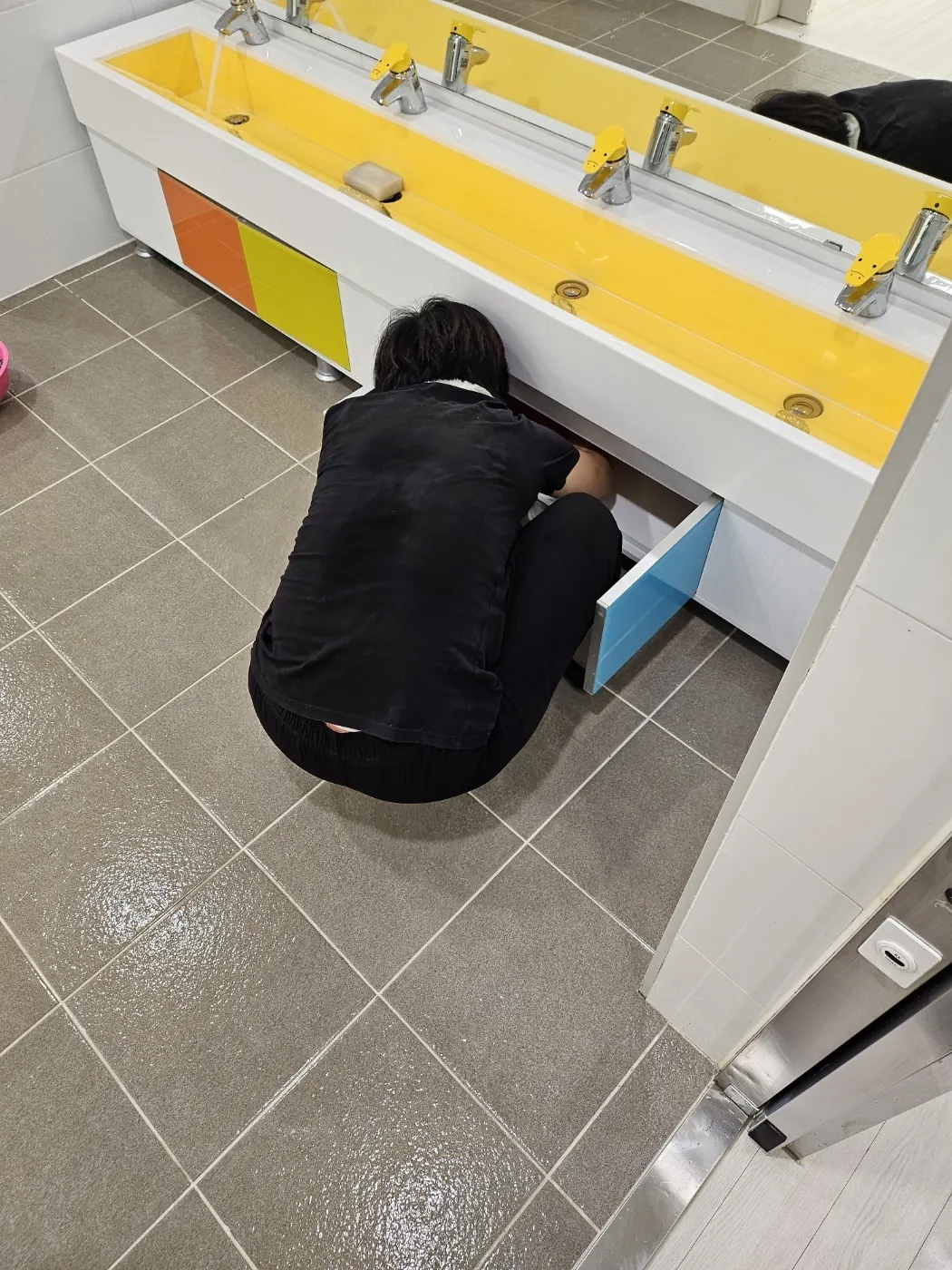 유아 화장실 — 칠곡군 어린이집청소 현장