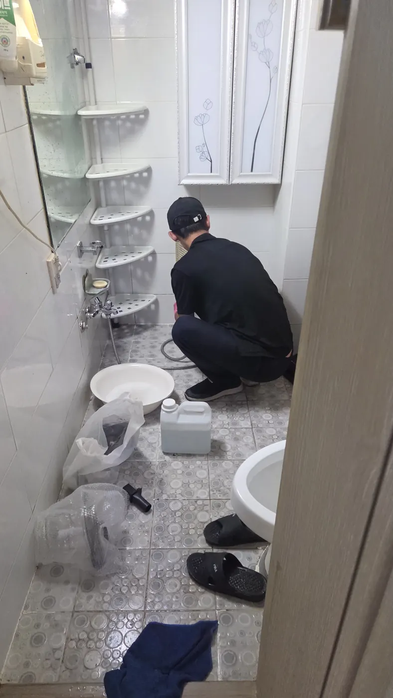 습식 진공 작업 — 경북남부 침수청소 현장