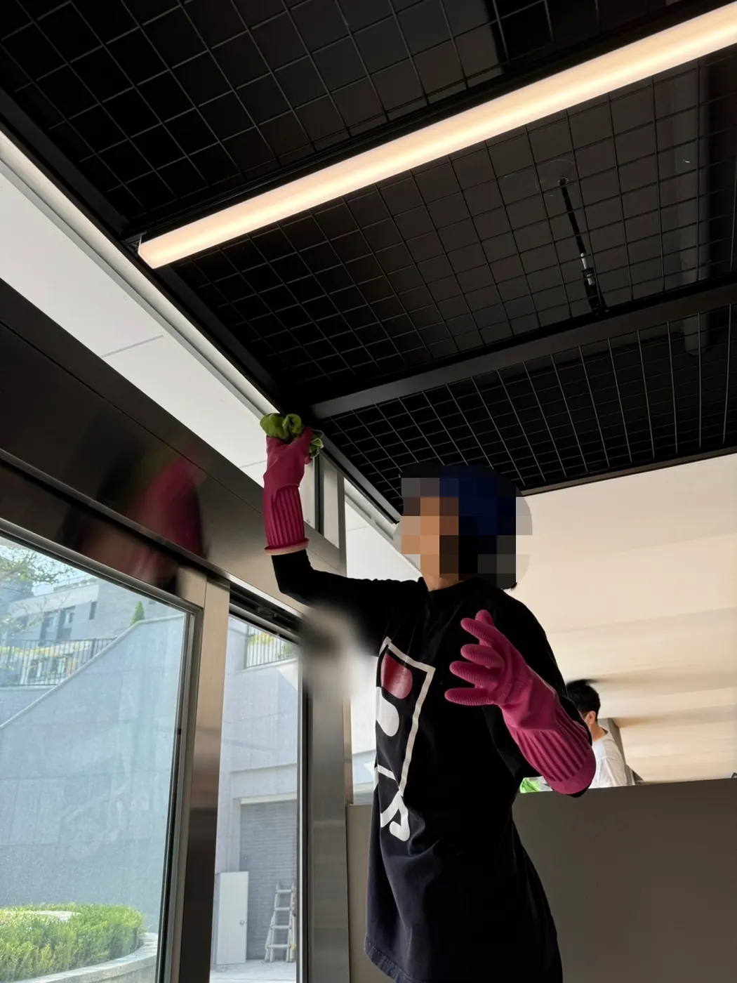작업 진행 — 경북남부 헬스장청소 현장