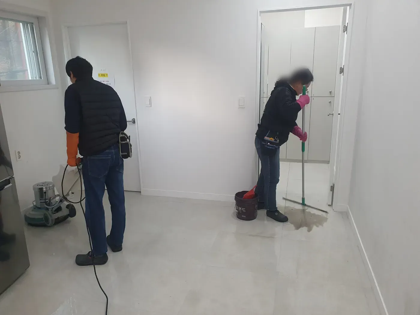 바닥 기계 세정 — 경산시 병원청소 현장