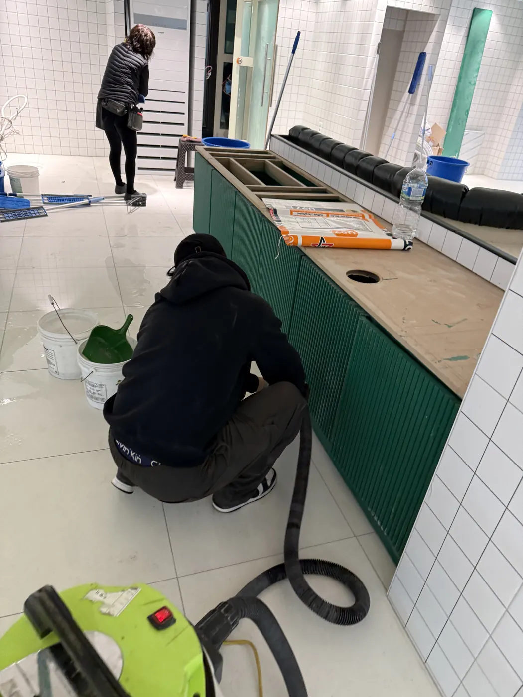 세정 진행 — 울진군 식당청소 현장