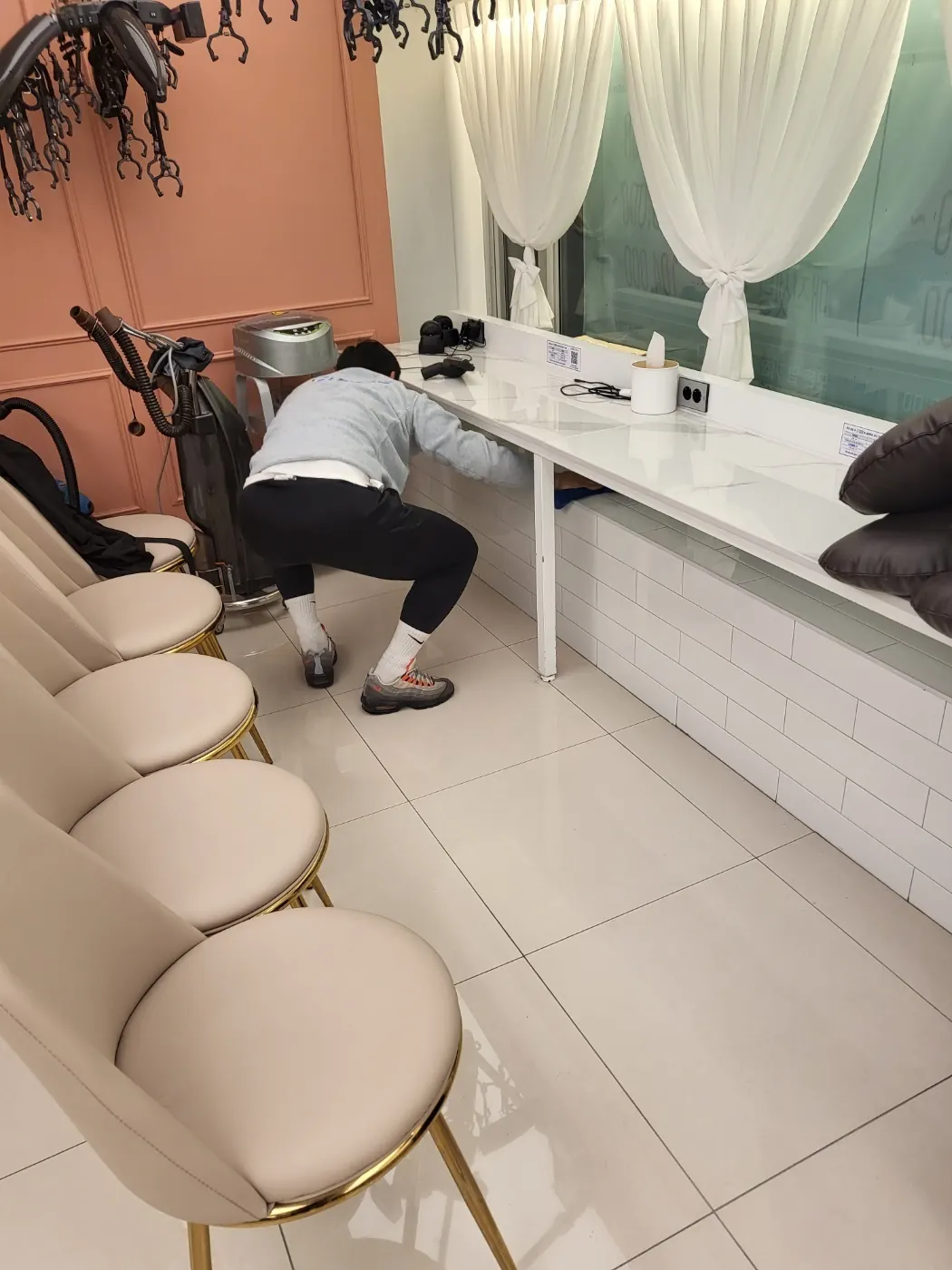 작업 진행 — 후포면 미용실청소 현장