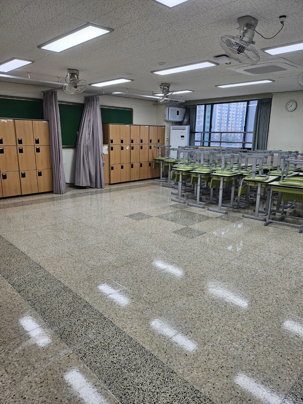 서면 학교청소 시공 현장 — 교실 정리